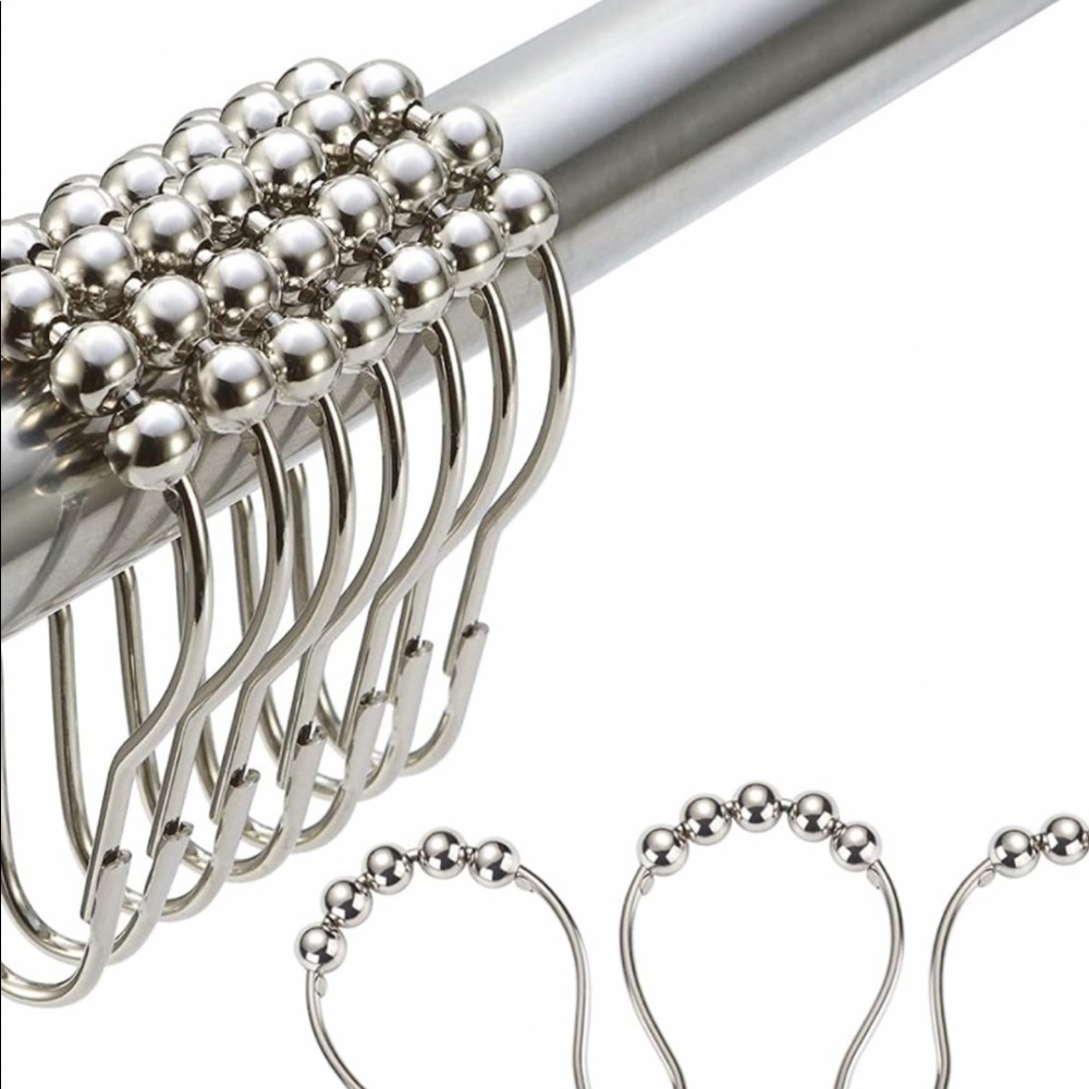 Shower curtain rings